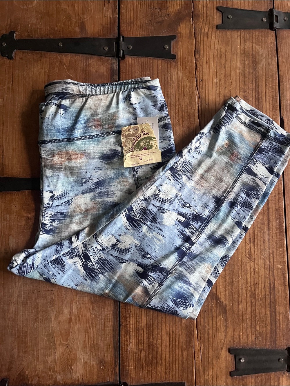 ONE WORLD Blue‎ and Navy Abstract Leggings
